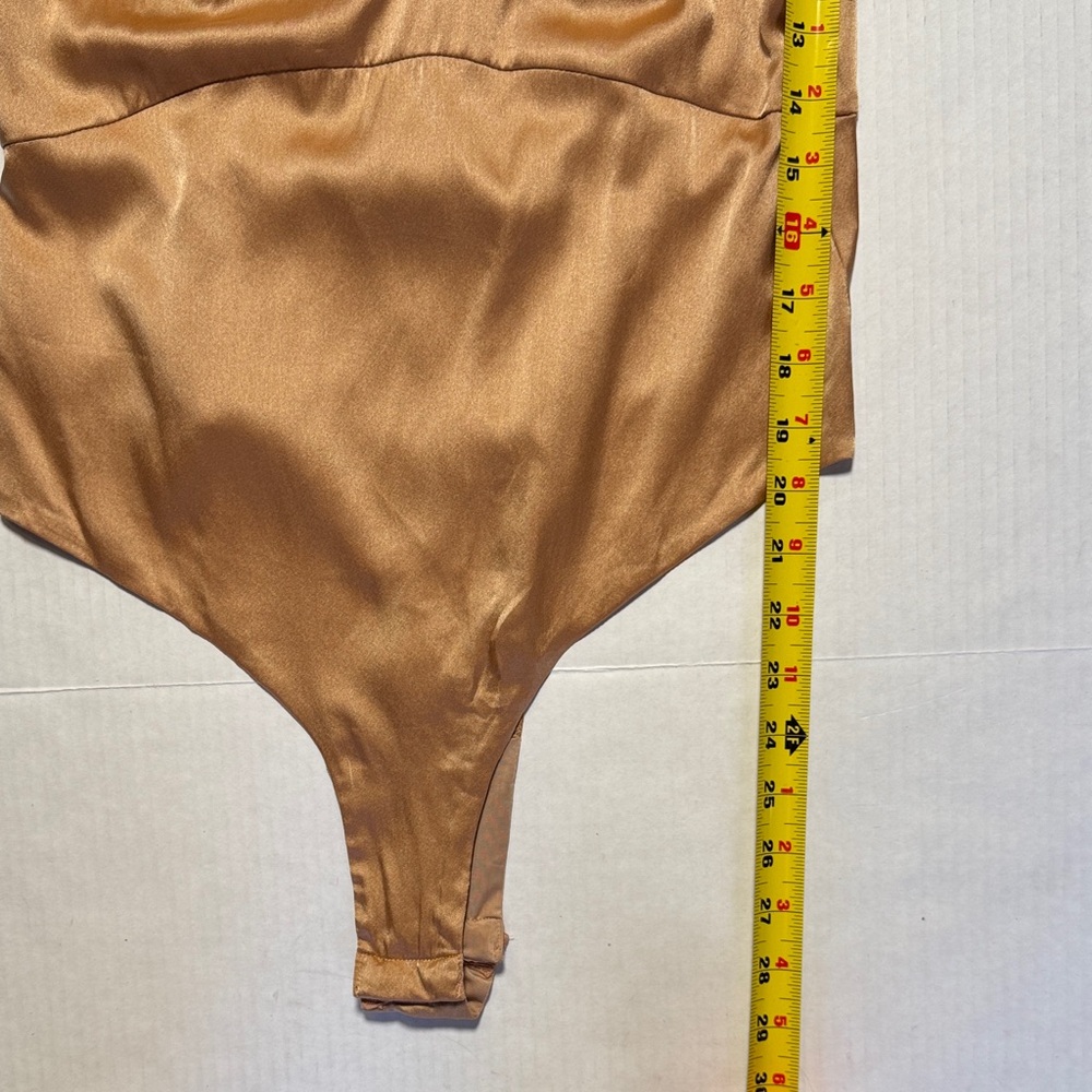 FOR LOVE & LEMONS NWT Champagne Silk Blend Satin Bodysuit Lingerie Deep V Size M - Picture 7 of 15
